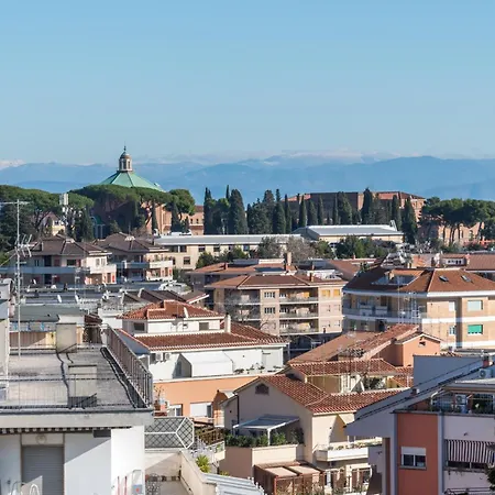Vaticano-metro A, Penthouse With Ac, Wi-fi E Netflix Rome