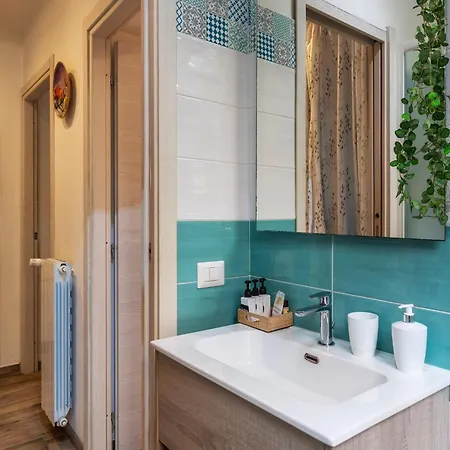Apartment Facile Collegamento Al Centro Di *