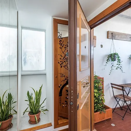 Vaticano-metro A, Penthouse With Ac, Wi-fi E Netflix