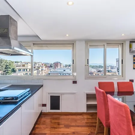 Vaticano-metro A, Penthouse With Ac, Wi-fi E Netflix Apartment *