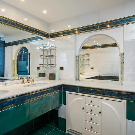 Vaticano-metro A, Penthouse With Ac, Wi-fi E Netflix *