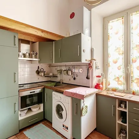 Apartment Cozy At Pedestrian Street