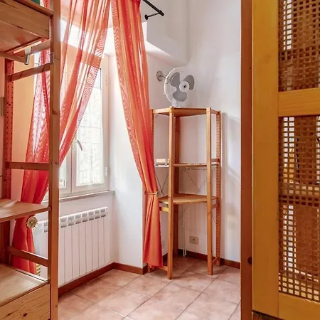 Cozy At Pedestrian Street Apartment