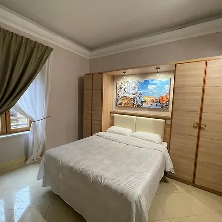 Spqr Guest house *