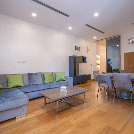 Ht Casa Cortese