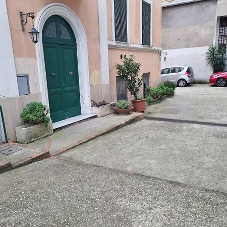 Apartment Happy House Tiburtina Rome
