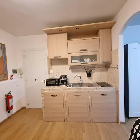 Apartment Happy House Tiburtina Rome