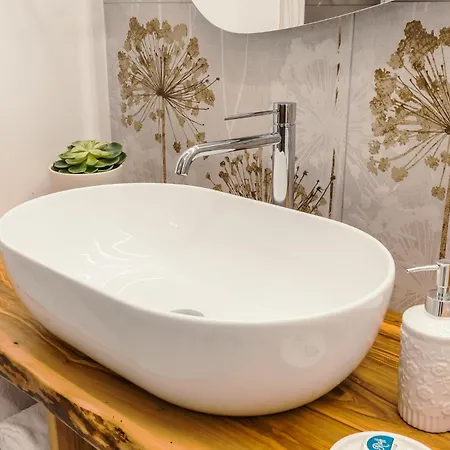 Bed & Breakfast Beb Domus Arbenzio San Giovanni