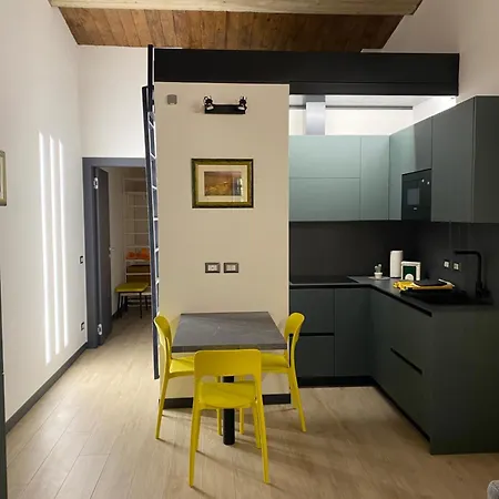 Villino Ancillotto With Garden And Parking Motorcycle Space * Rome