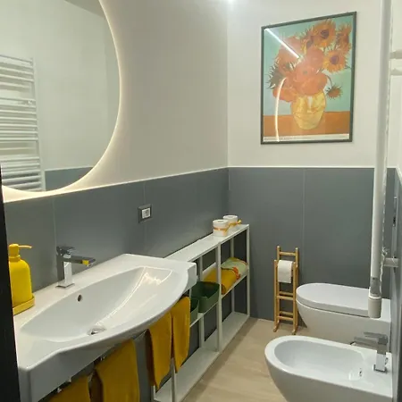 Villino Ancillotto With Garden And Parking Motorcycle Space *