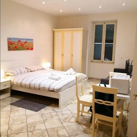 Apartment Interno 7 *