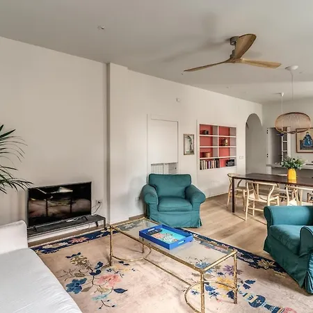2 Bedroom Flaminio Vignola Apartment Rome
