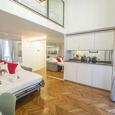 Lovely Nest With Balcony By The Spanish Steps *