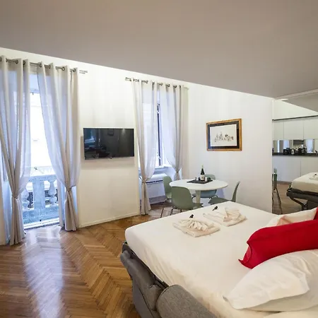 Lovely Nest With Balcony By The Spanish Steps