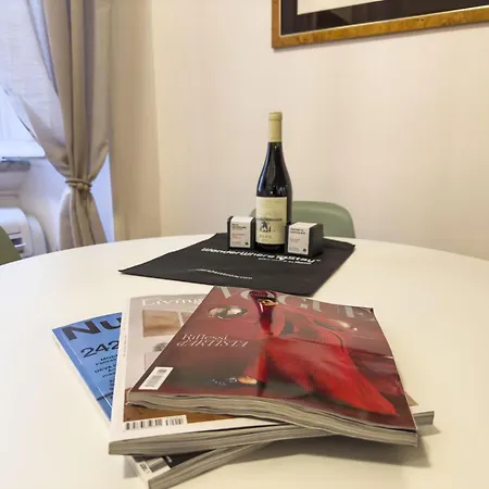Lovely Nest With Balcony By The Spanish Steps Apartment
