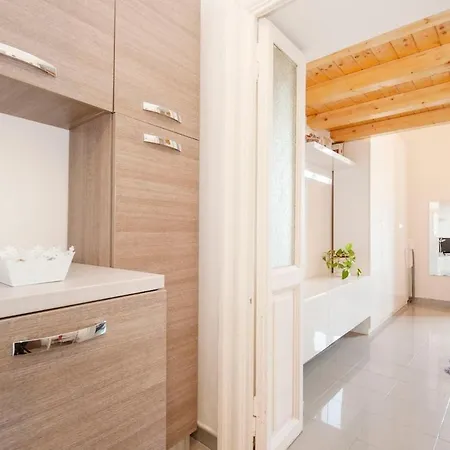 Cozy House Near Termini Station - San Lorenzo