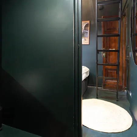 Nicole - Tiny House Close To Vatican Apartment Rome