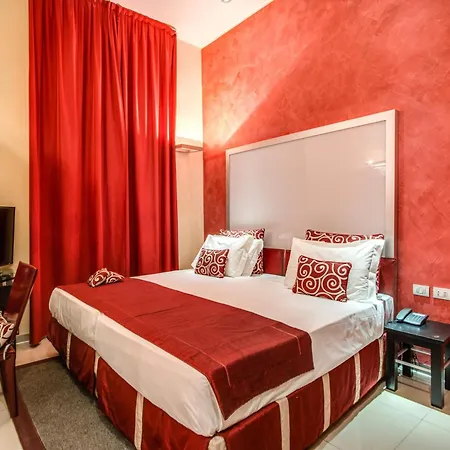 La Griffe Hotel 5*
