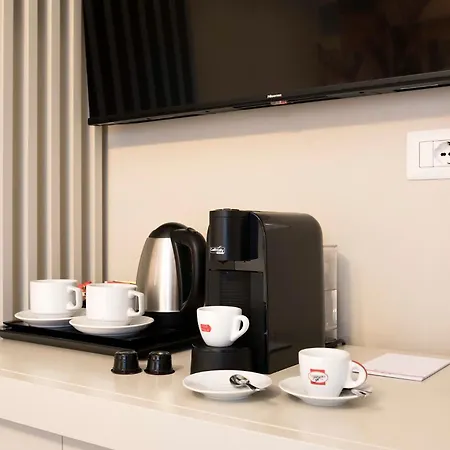 Gonfalone 6 Couette-café