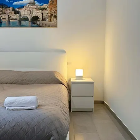 Apartment Homeby, Il Terrazzo Di Maria, Metro C *
