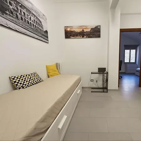 Homeby, Il Terrazzo Di Maria, Metro C Apartment *