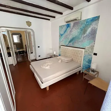 Cellini Apartment