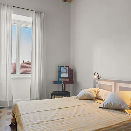 Michelangelo Prestige - Vatican Skyline Apartment *