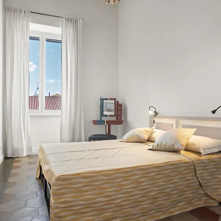 Michelangelo Prestige - Vatican Skyline Apartment Rome