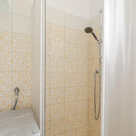Lalla's House With Parking And Terrace Apartment Rome