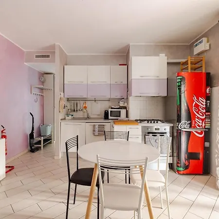 Apartment Lalla's House With Parking And Terrace Rome