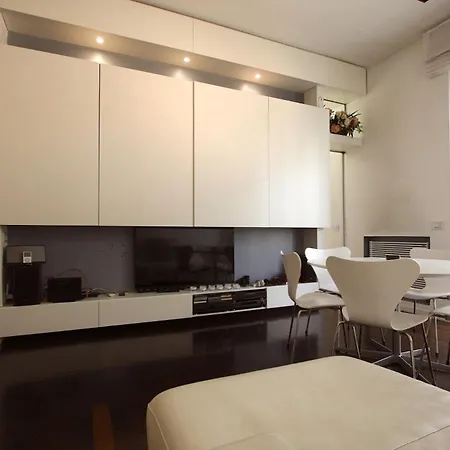 Apartment Cipro 2br House