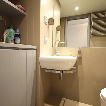 Cipro 2br House Apartment Rome