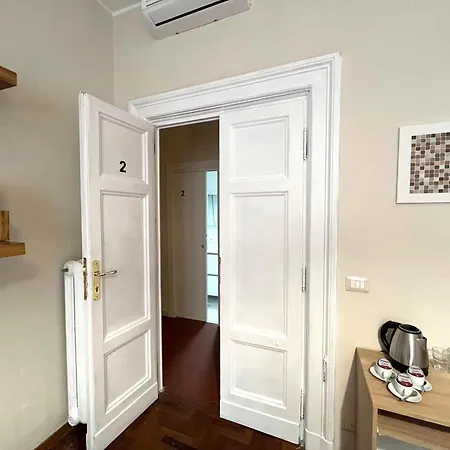 Guest house Marbel's *