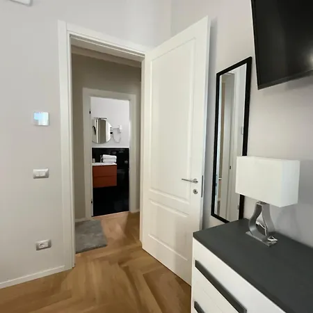 Apartment Madi Collection Colosseum Rome