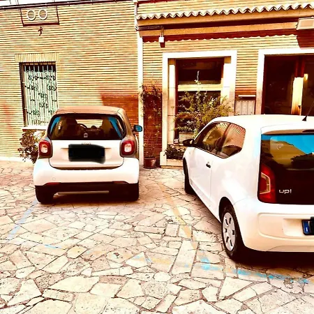 Apartment Cosy Sunny Coppede Balcony And Car Park Rome