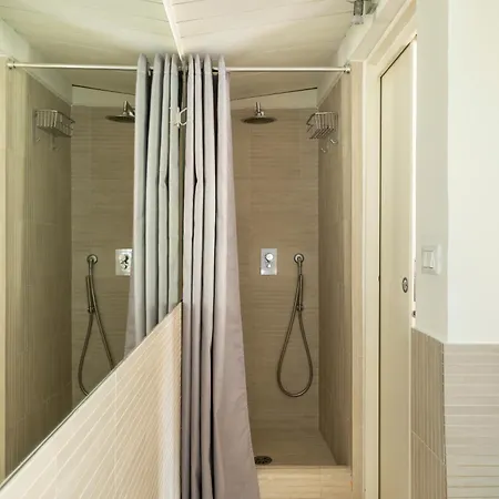 Apartment Trevi Charming Penthouse Rom