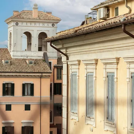 Trevi Charming Penthouse Apartment Rome