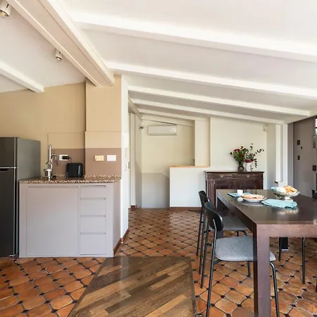 Trevi Charming Penthouse * Rome