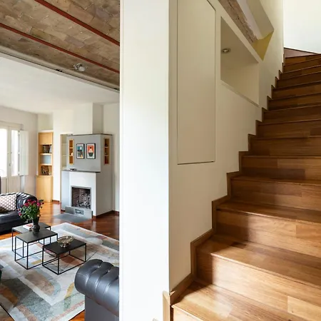 Trevi Charming Penthouse Appartement *