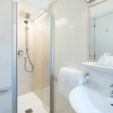 Hotel Santa Prisca Roma