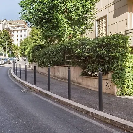 Maison Et Lorangerie * Rome