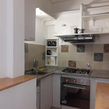 Apartment Homehouse Serpenti - Colosseum - Rione Monti *