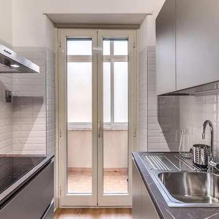 Vatican Private Apartment *