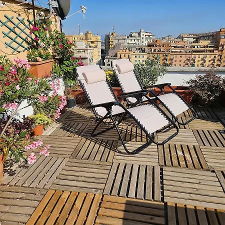 Apartment Luminoso Attico Con Terrazza *