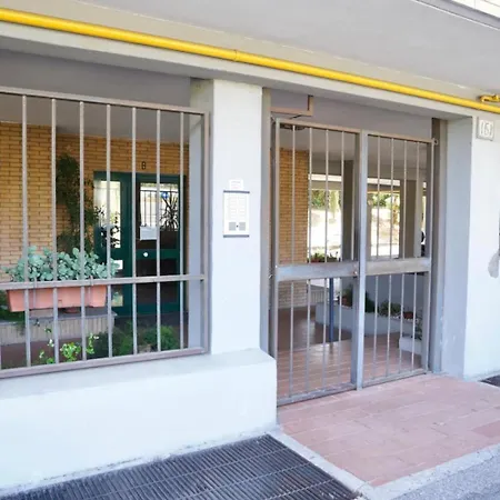 Domus Arvali Apartment *