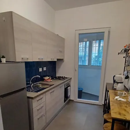 Appartamento Turistico A Casa Di Anna Roma