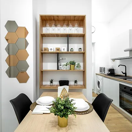 Centocinque Aparthouse - Luxe Apartment Rome