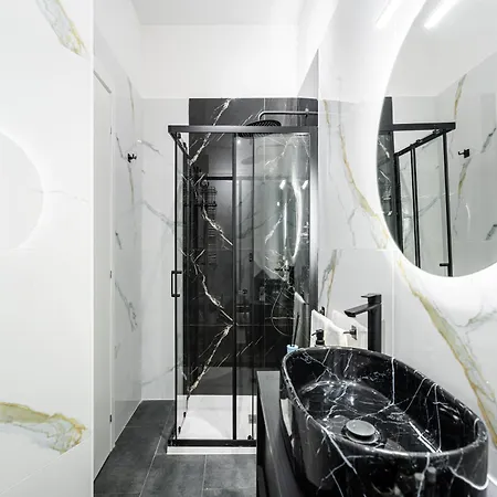 Centocinque Aparthouse - Luxe Apartment Rome