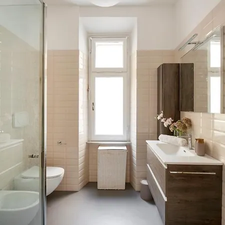 Bordeaux Luxury Apartment