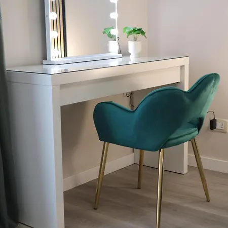 Sara's - Modern Near Metro, Perfect For Families And Groups In Rome